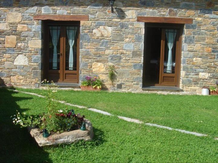 Hotel Rural El Caseron De Linarejos Exterior foto