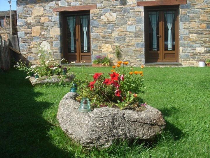 Hotel Rural El Caseron De Linarejos Exterior foto